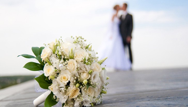 40-годишният кюстендилец Милен Порожанов е един от участниците в телевизионното риалити „Фермер търси жена”.