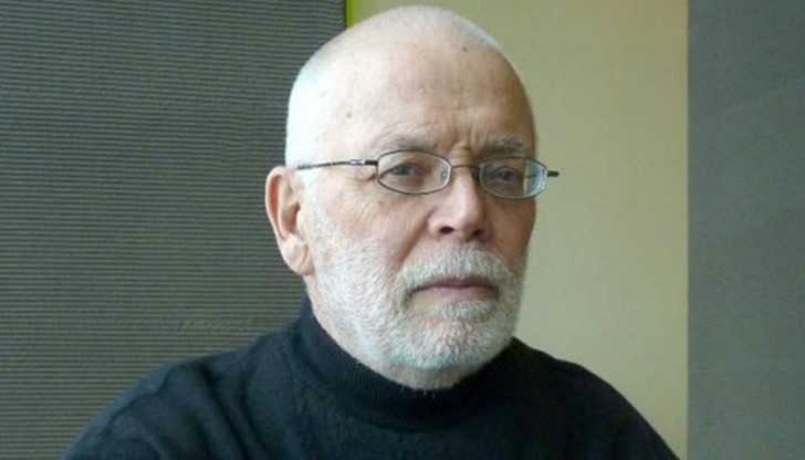 Аз лично съм потресен и погнусен в контекста на парите, които пожизнено вземат от джоба на всички българи тарикатите Аз лично съм потресен и погнусен в контекста на парите, които пожизнено вземат от джоба на всички българи тарикатите