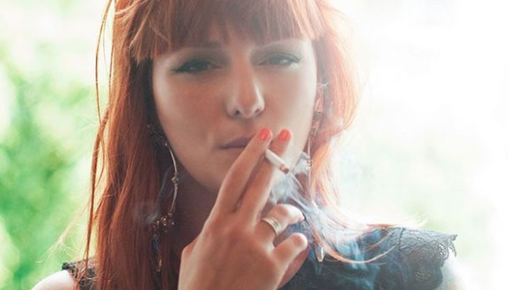 Холандия печели по 400 млн. евро годишно от марихуана, живеем в скапана държава със скапани принципи, възмущава се певицата