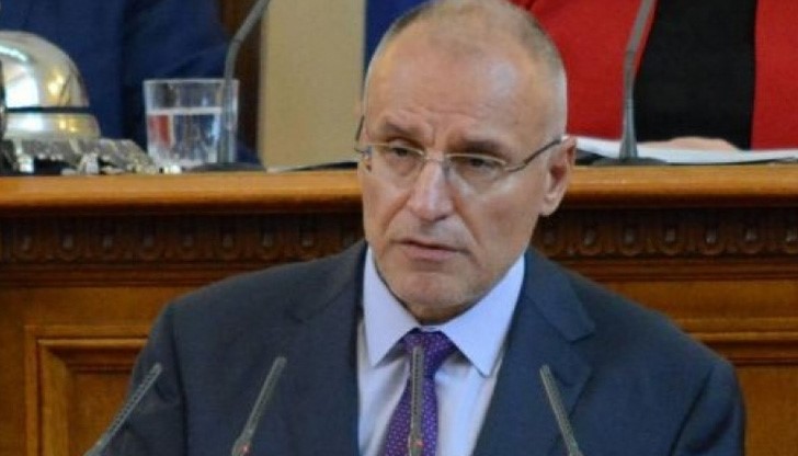 Възнаграждението е 10 пъти над тези на президента и председателя на Народното събрание Възнаграждението е 10 пъти над тези на президента и председателя на Народното събрание