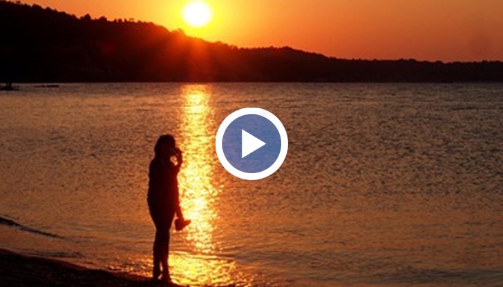 Във Варна посрещнаха юлското слънце