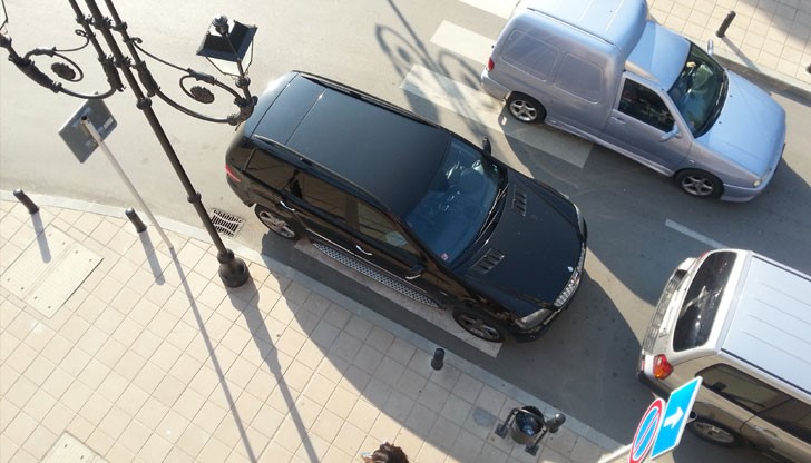 Спящи институции