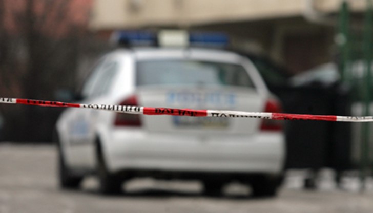 20-годишен шофьор блъсна и уби лекар пред входа на болница 20-годишен шофьор блъсна и уби лекар пред входа на болница