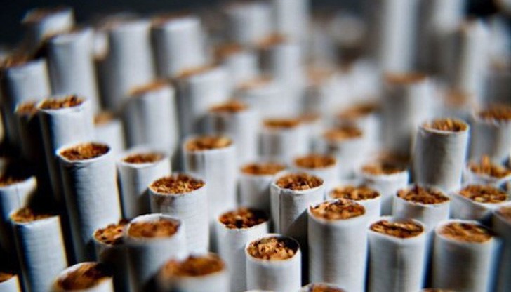 В проектозакона се предвижда и изменение на акциза на цигарите, което ще доведе и до тяхното поскъпване