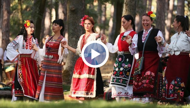 Всяка година той се провежда през първата събота и неделя след Голяма Богородица