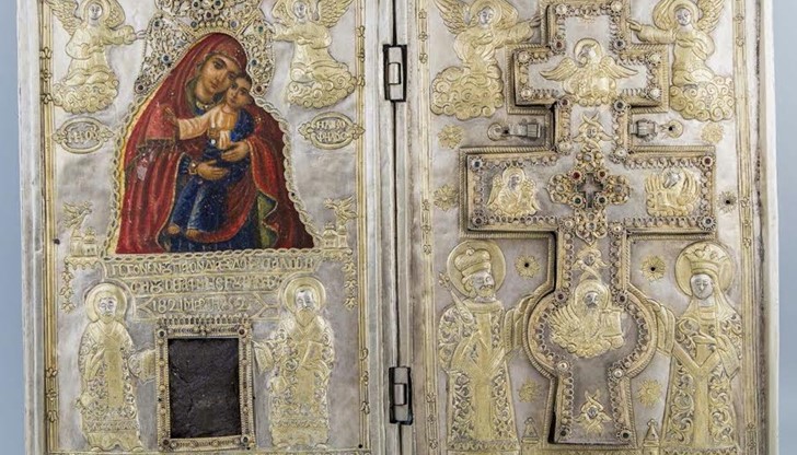 Чудотворна икона на Пресвета Богородица, която ... Чудотворна икона на Пресвета Богородица, която ...