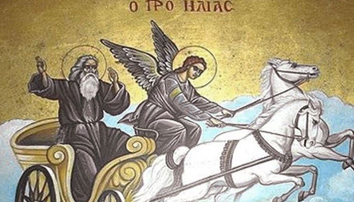 В митологичните представи светецът ходи по небето със златна колесница