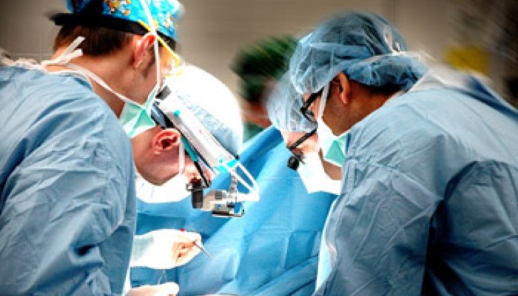 Лудо влюбената в момче от ромски произход непрекъснато повтаряла ... Лудо влюбената в момче от ромски произход непрекъснато повтаряла ...