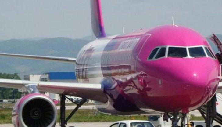 Една от пътничките разказва: Кошмарно пътуване, закъснение и истински ужас в небето! Една от пътничките разказва: Кошмарно пътуване, закъснение и истински ужас в небето!