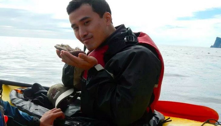 Ю: В сайтовете за запознанства срещам само хора с проблеми в общуването