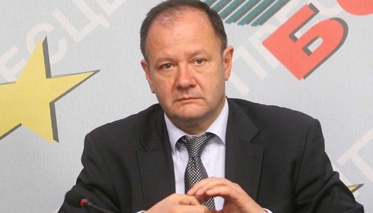 Това попита на заседанието на Националния съвет на БСП председателят на партията Михаил Миков