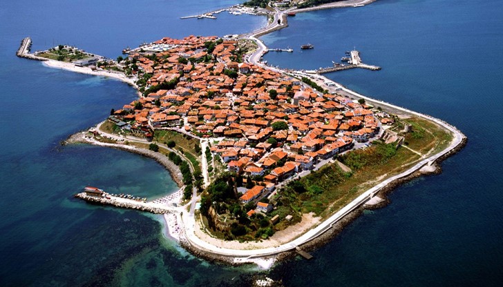 Сергиите и асфалта в старата част на града трябва да бъдат премахнати Сергиите и асфалта в старата част на града трябва да бъдат премахнати