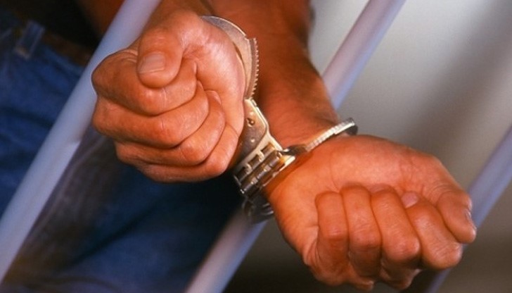 Измамниците са задържани Измамниците са задържани