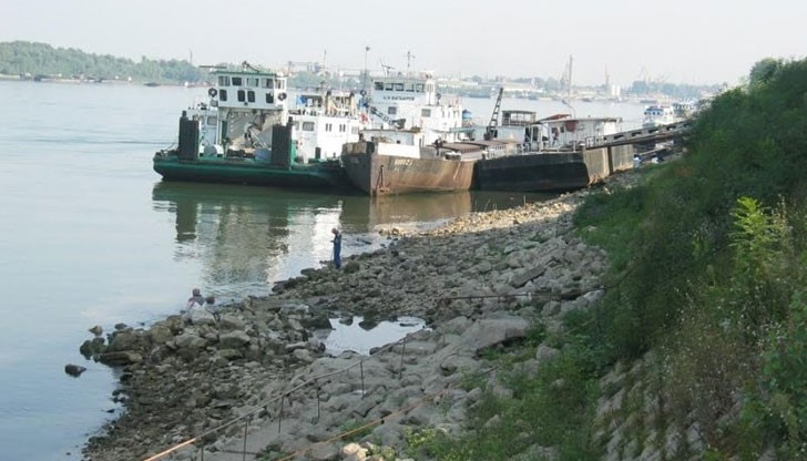 Пет критични участъка в района на остров Белене затрудняват корабоплаването