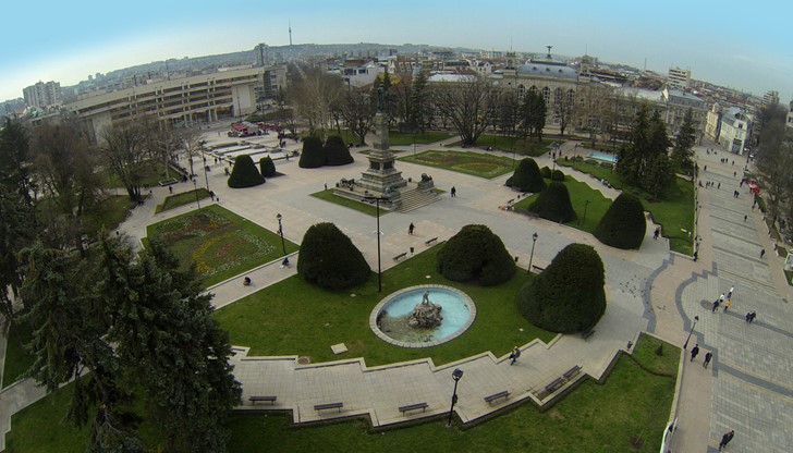 Ръстът при нощувките на български граждани нарастват с шест на сто, а от чужденци - с 22 на сто Ръстът при нощувките на български граждани нарастват с шест на сто, а от чужденци - с 22 на сто