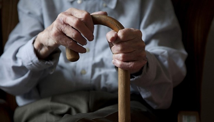 Кредиторите искат например увеличение на възрастта за пенсиониране на 67 години от формалните 62 години