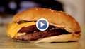 "Луда" мацка поглъща 20 хамбургера само за 16 минути