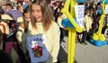 Момичето, което ще представи България на Детската евровизия, тръгна на училище