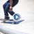Уникални кадри на младеж, който кара скейтборда си със 112 км/час по магистрала