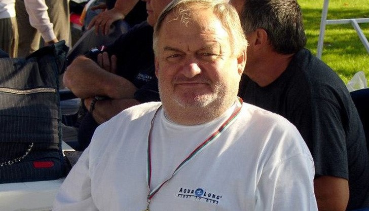 Гатев е бил и водолазен инструктор, обучил е хиляди курсисти Гатев е бил и водолазен инструктор, обучил е хиляди курсисти