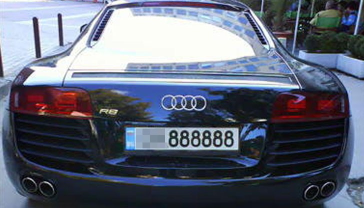 Синият талон към шофьорските книжки ще мине в историята до края на годината Синият талон към шофьорските книжки ще мине в историята до края на годината