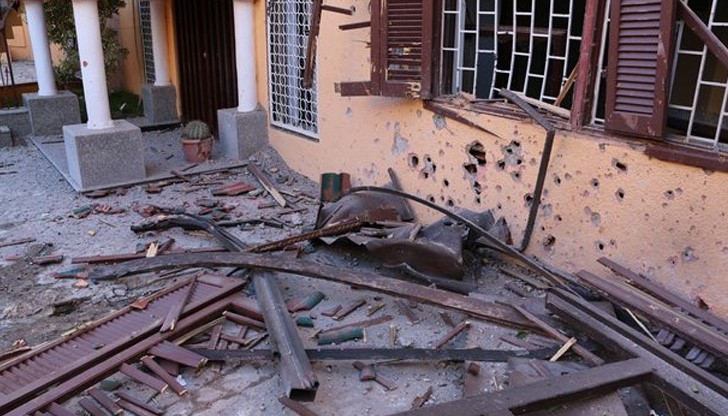 Експлозията е станала тази сутрин, като част от сградата е повредена