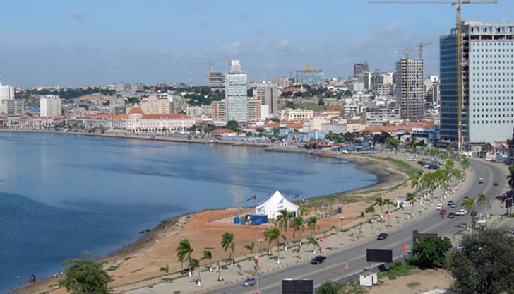 Всички джамии в страната скоро ще бъдат затворени