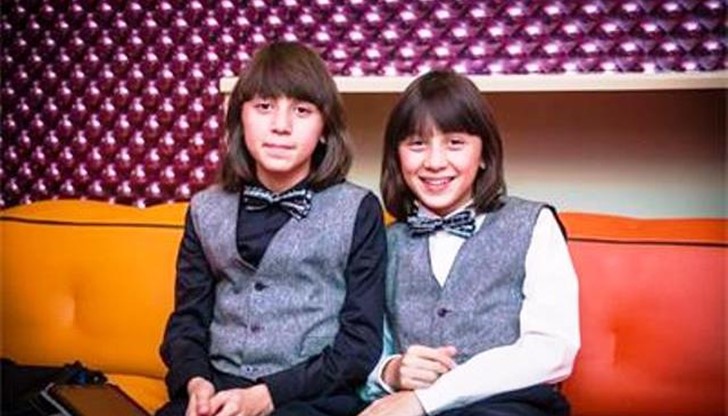 Талантливите близнаци Хасан и Ибрахим стават част от популярния български оркестър "Ку-ку бенд"