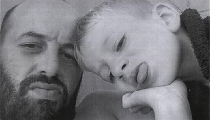 36-годишният софиянец Николай Гиздовски е отвлякъл 5-годишния си син