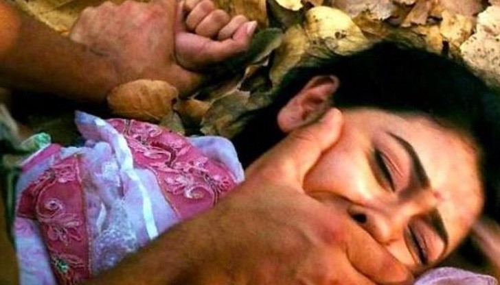 Американка, наречена „Бази” от верската общност „Язиди” потресе Америка с изповедта си пред CNN Американка, наречена „Бази” от верската общност „Язиди” потресе Америка с изповедта си пред CNN