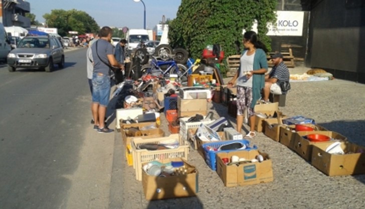 С предвидената реконструкция оттам ще изчезне и традиционният битак, който се организира и натоварва допълнително трафика в почивните дни