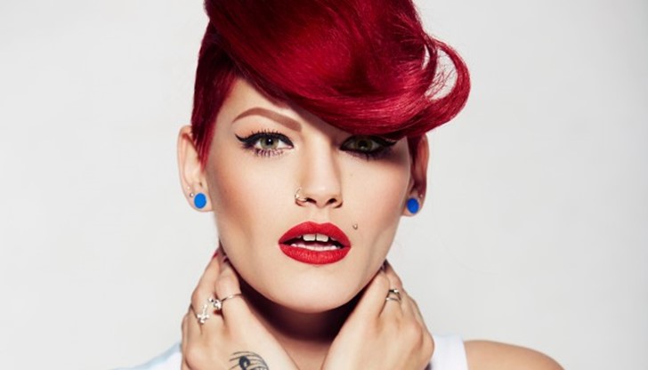 Победителката от “Х Фактор” ще бъде главният участник в ревюто на дизайнерката Мира Бъчварова