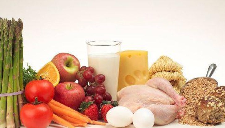 Д-р Шигеаки Хинохара е най-възрастният практикуващ лекар в Япония, а и в света