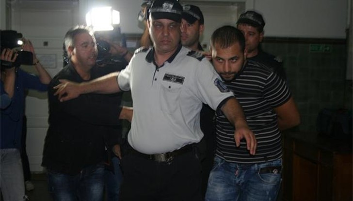 24-годишният Борислав Димитров от Горна Оряховица е чакал съучастника си край Севлиево, за да получи част от плячката