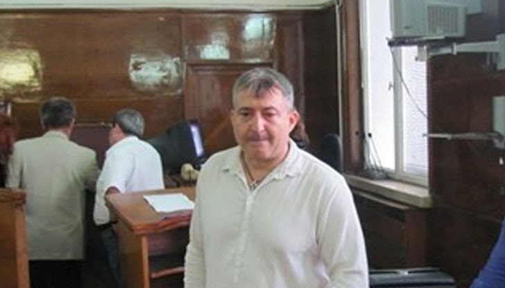 Чикагото в залата на Русенсикя окръжен съд. Чикагото в залата на Русенсикя окръжен съд.