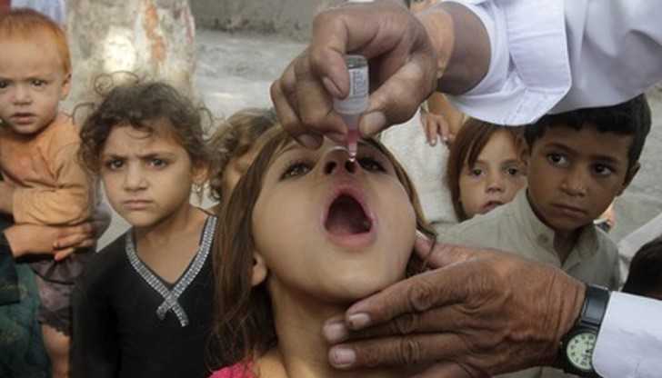 Най-застрашени в тази ситуация са децата у нас, които по една или друга причина не са били ваксинирани