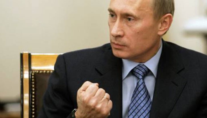 Руският президент Владимир Путин подготвя едностранни въздушни удари срещу екстремистите от „Ислямска държава“ в Сирия