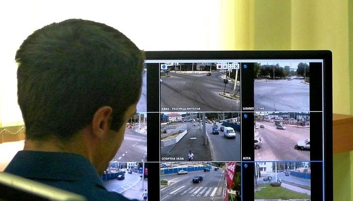 Центърът ще поддържа системи за контрол чрез събиране на информация за управлението на трафика, видеонаблюдение и GPS