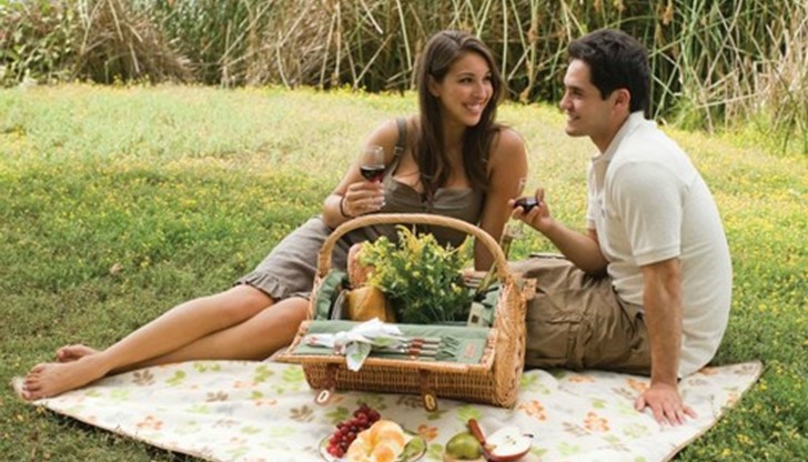 Максималните температури ще са по-типични за юли и август - 27-33 градуса Максималните температури ще са по-типични за юли и август - 27-33 градуса