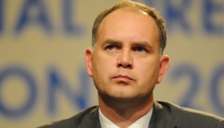 Кадиев изказа своята неприязън към партията на Бойко Борисов и пасивната позиция на левицат