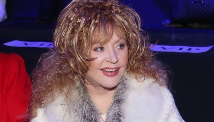 Вилата е по-скромна от тази, в която певицата отмаря трета година подред и която струваше 25 млн. долара Вилата е по-скромна от тази, в която певицата отмаря трета година подред и която струваше 25 млн. долара