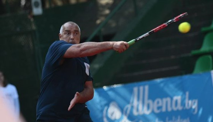 Борисов и партньорката му се Катина Симеонова наложиха в турнира за непрофесионалисти "ПИК Мастърс"