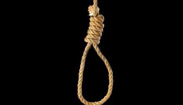 Прави впечатление големият брой опити с хладно оръжие Прави впечатление големият брой опити с хладно оръжие