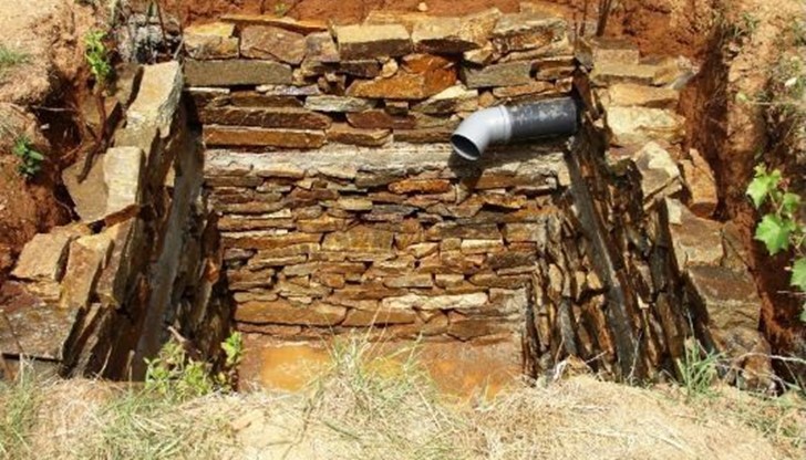 Прадядото Генчо извадил мъртвото телце на удавилото се 2-годишно момче Прадядото Генчо извадил мъртвото телце на удавилото се 2-годишно момче