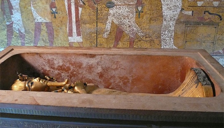 Гробницата на момчето фараон Тутанкамон в Долината на царете в Египет ще бъде затворена през октомври