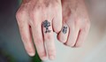 10 двойки, избрали сватбените татуировки пред годежните пръстени