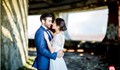 Младоженци избраха едно по-различно място за сватбени снимки