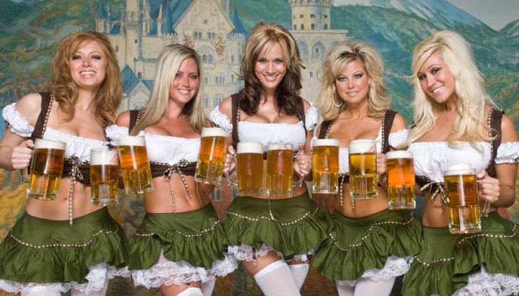 5,9 милиона души са посетили най-големия в света бирфест в сравнение с 6,3 милиона миналата година 5,9 милиона души са посетили най-големия в света бирфест в сравнение с 6,3 милиона миналата година