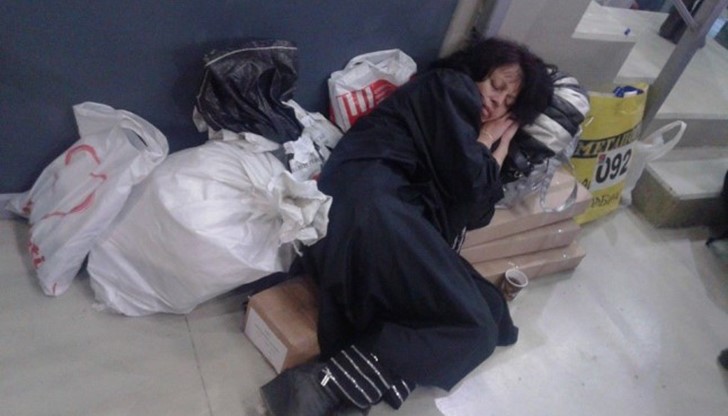 Предаването на бюлетините се превърна в истински ад