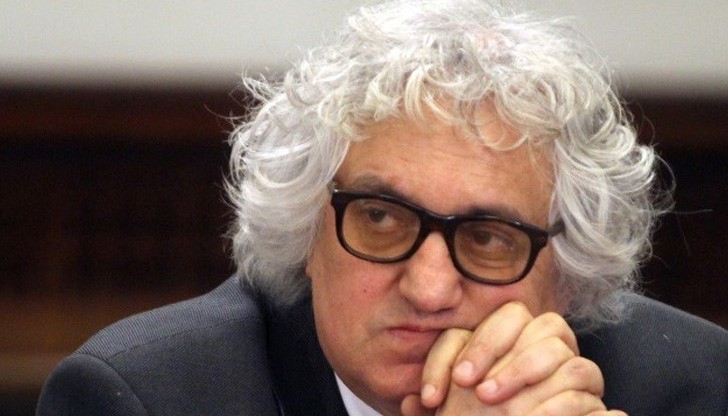 Предполага се, че причината е стартът на програма на БНР на турски език в Кърджали